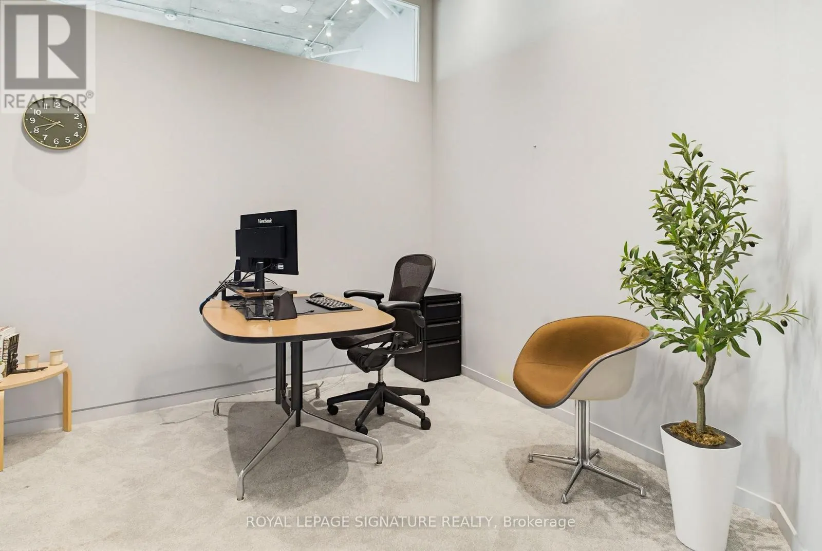 1314-1324 - 130 QUEENS QUAY E