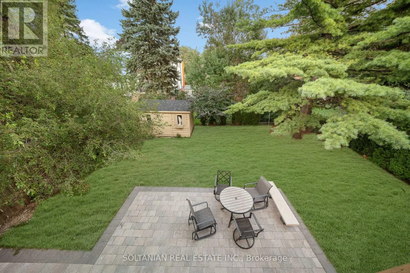 15 CALVIN AVENUE