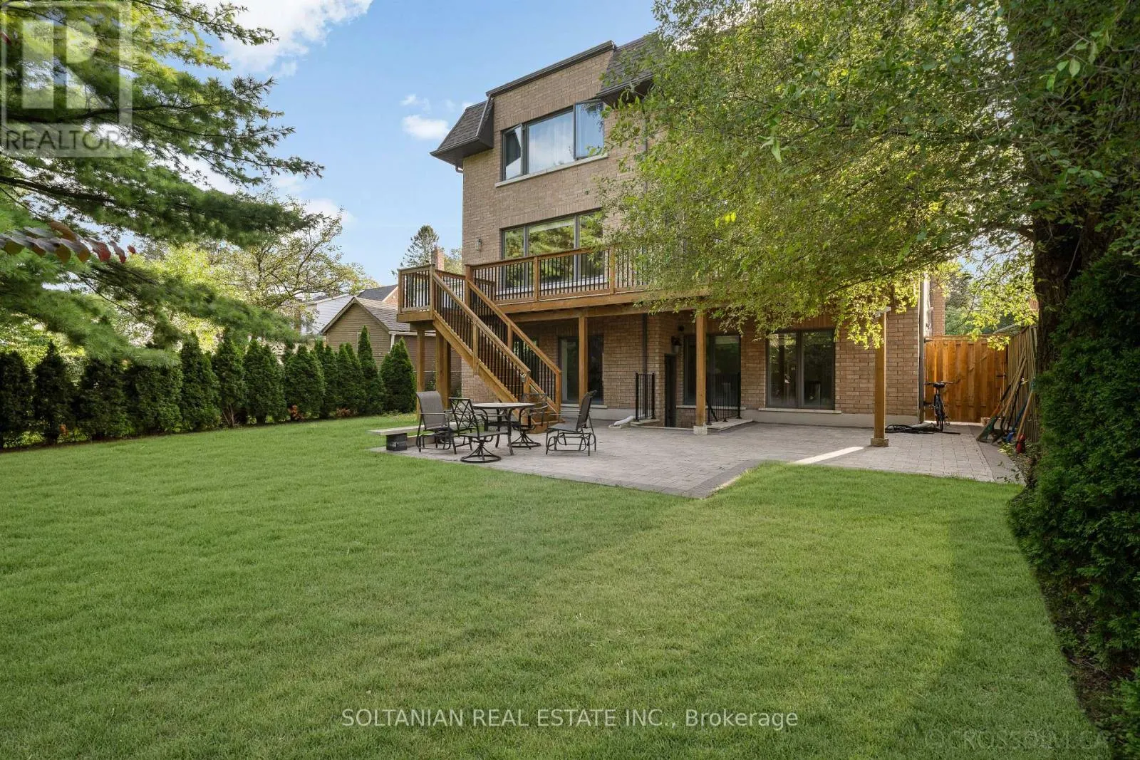 15 CALVIN AVENUE
