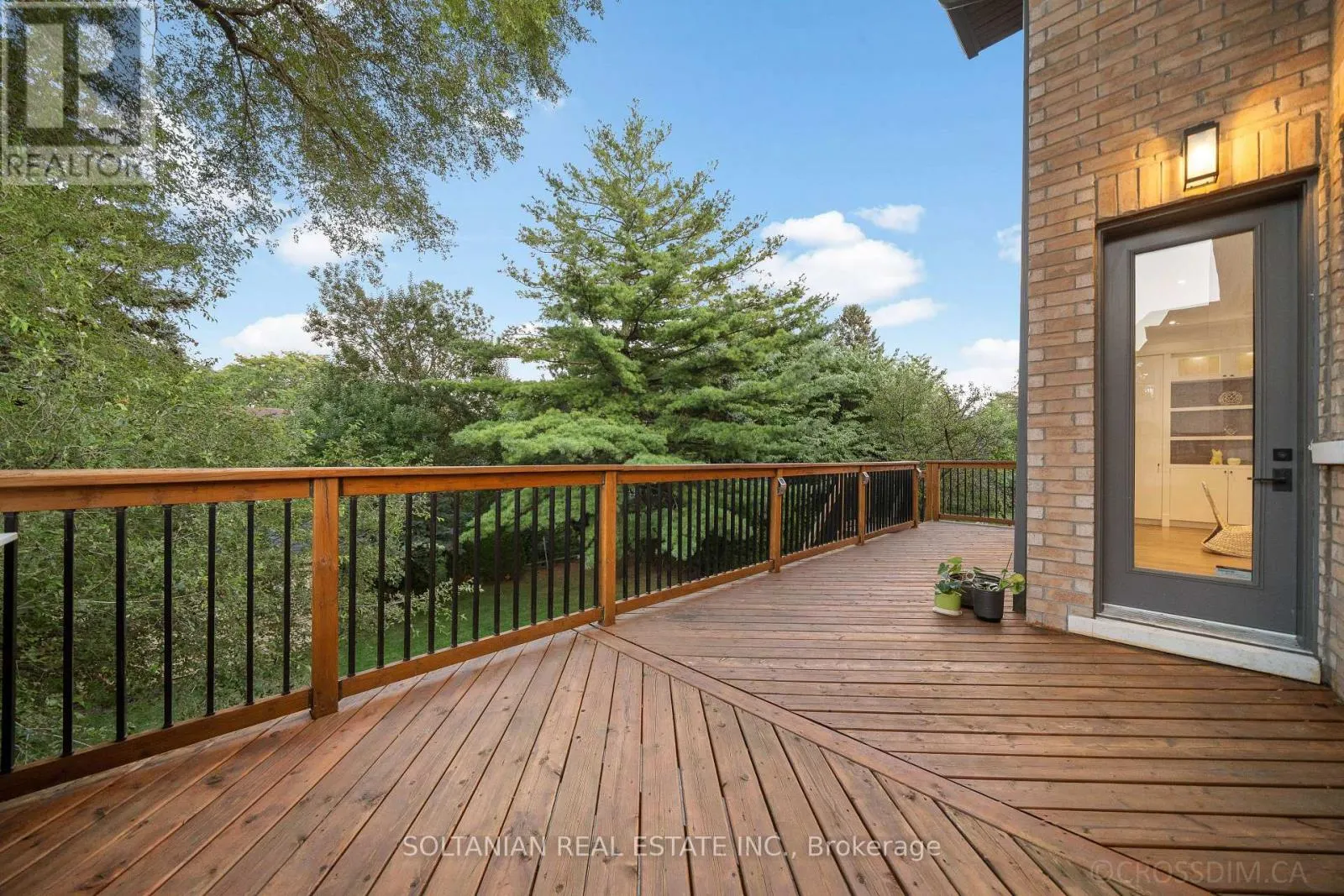 15 CALVIN AVENUE