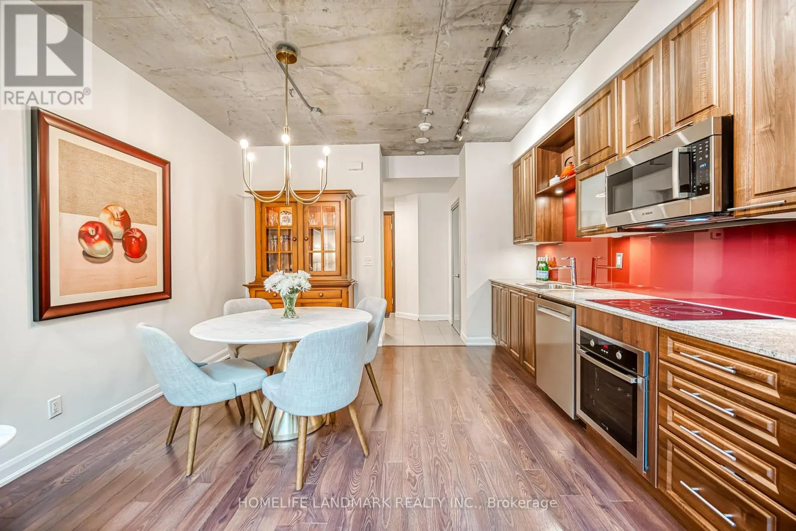 L101 - 150 HOMEWOOD AVENUE