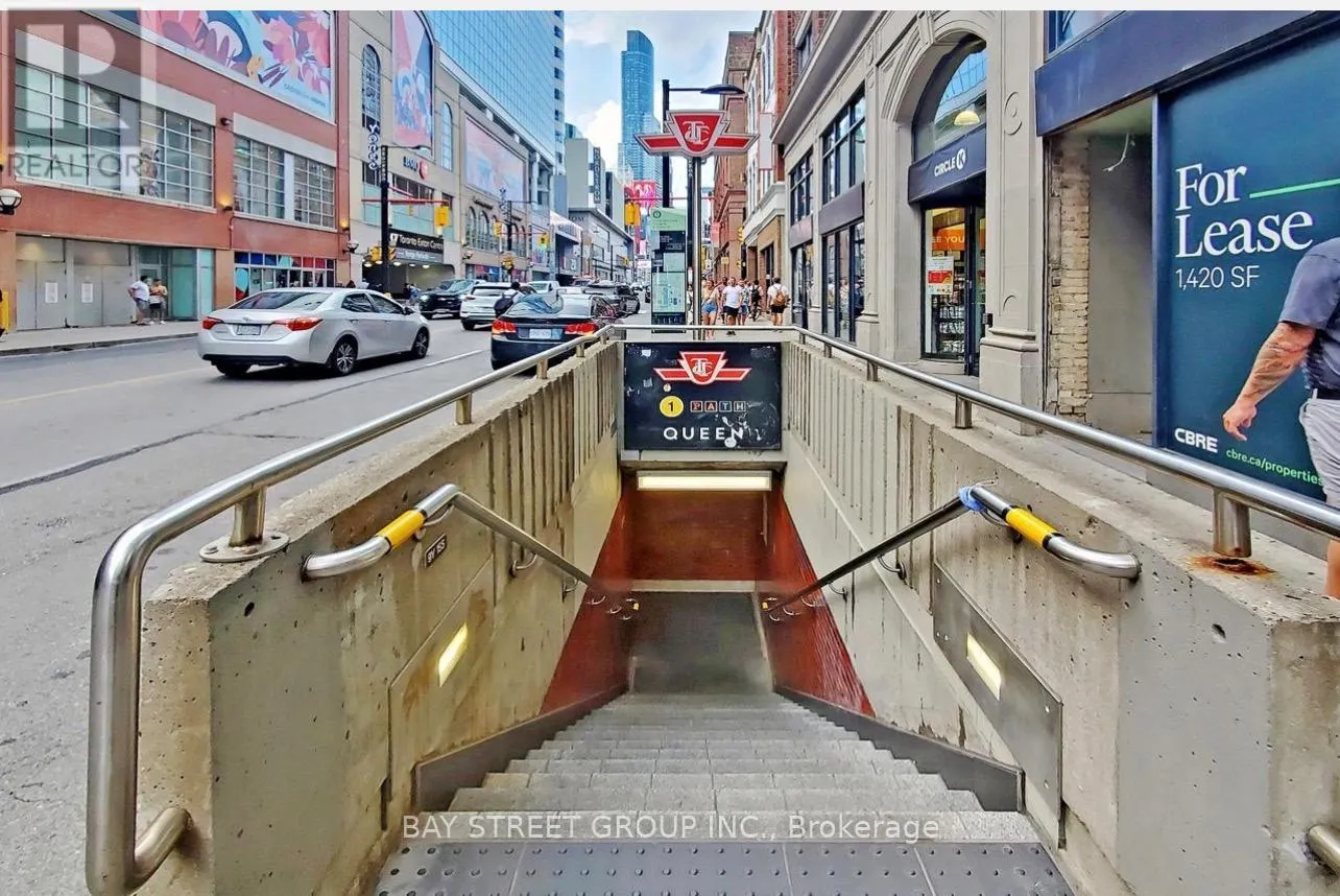 4209 - 197 YONGE STREET
