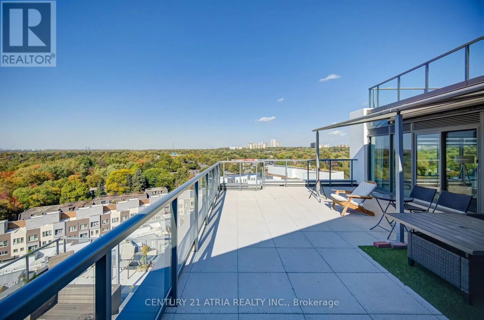 1219 - 25 ADRA GRADO WAY