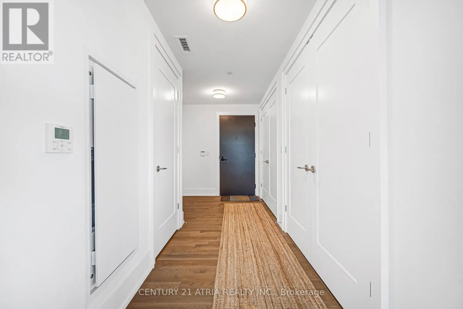 1219 - 25 ADRA GRADO WAY