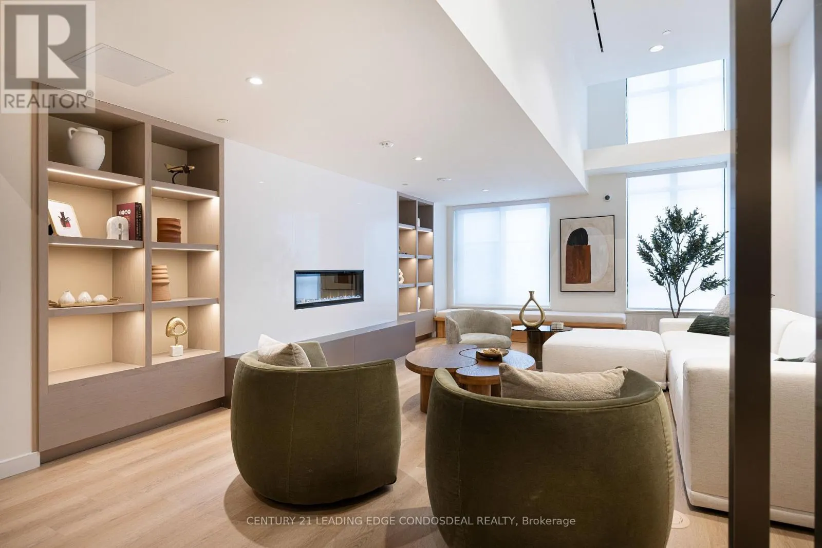 308 - 181 STERLING ROAD
