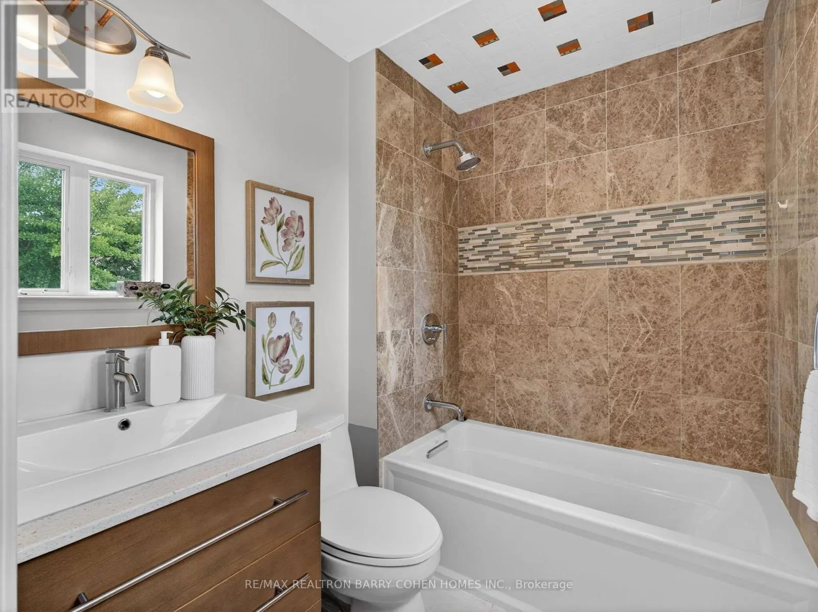 115 SCENIC MILL WAY