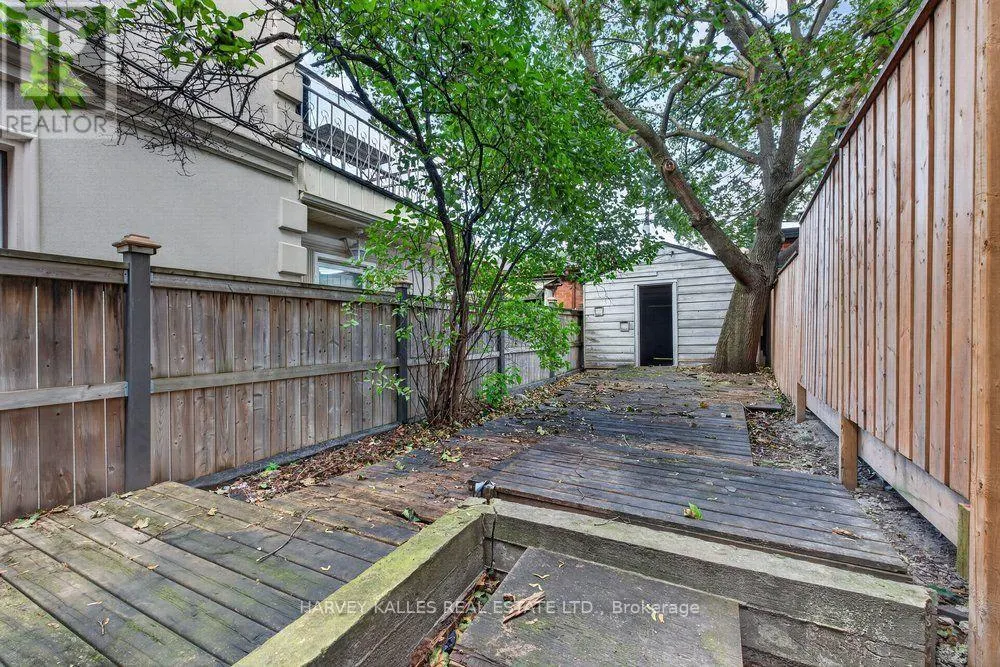 483 ROXTON ROAD