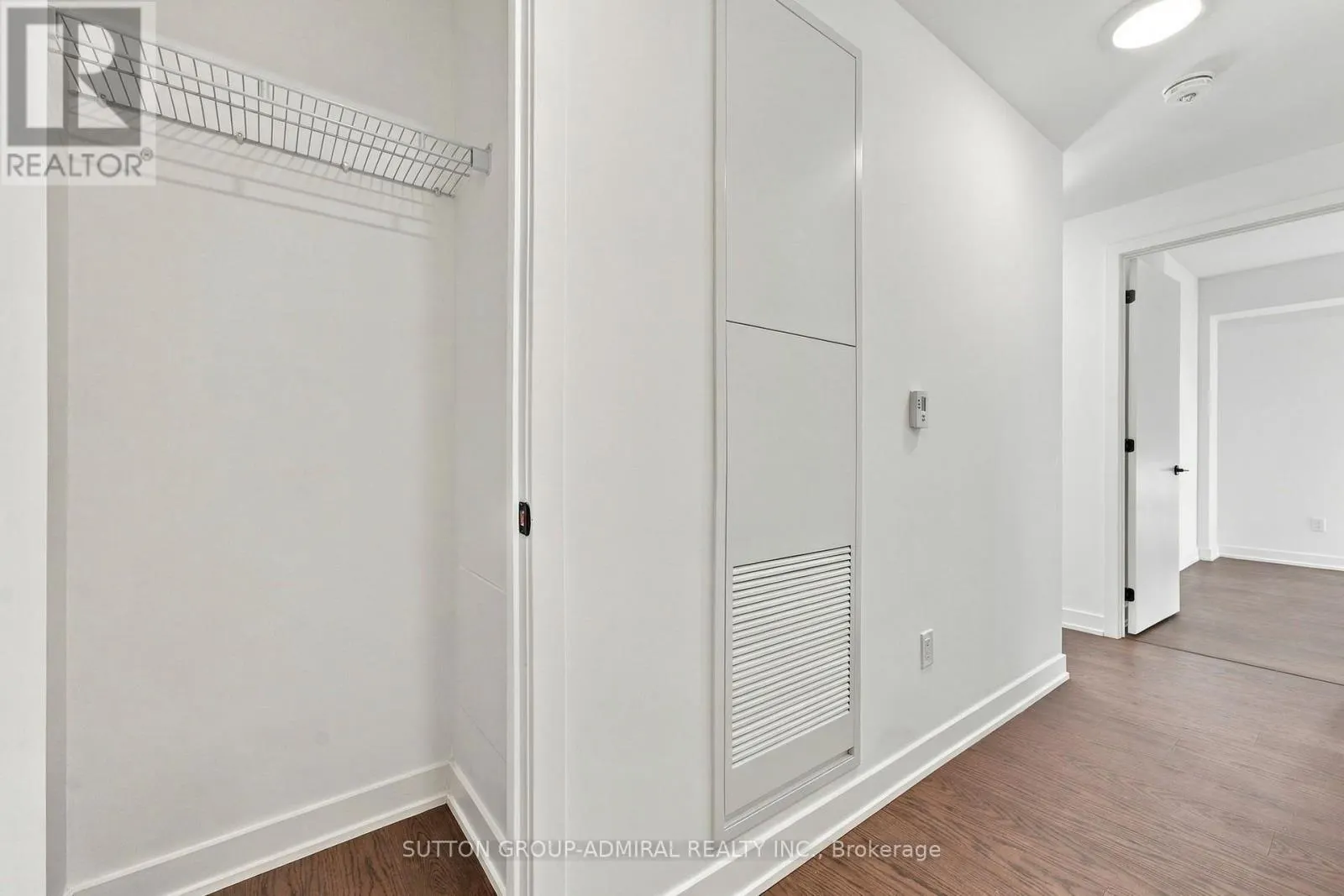 1625 - 89 MONTCLAIR AVENUE