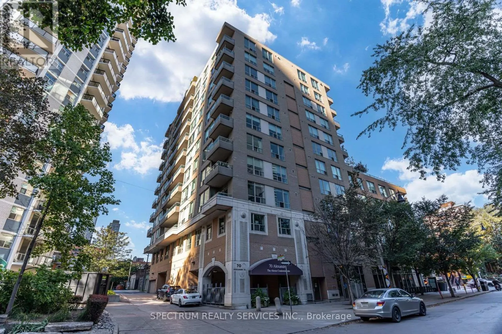 301 - 70 ALEXANDER STREET