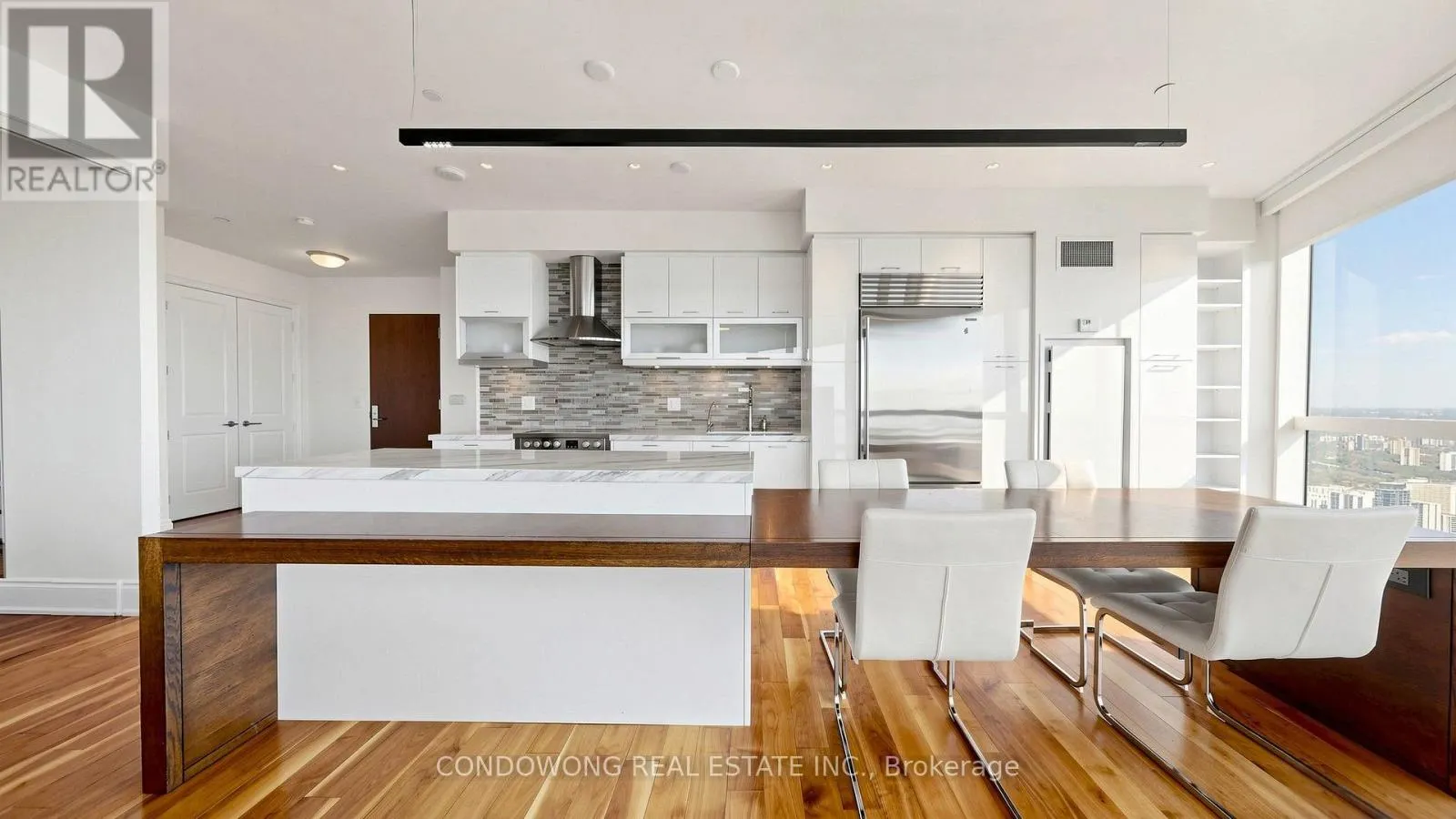 7507 - 388 YONGE STREET