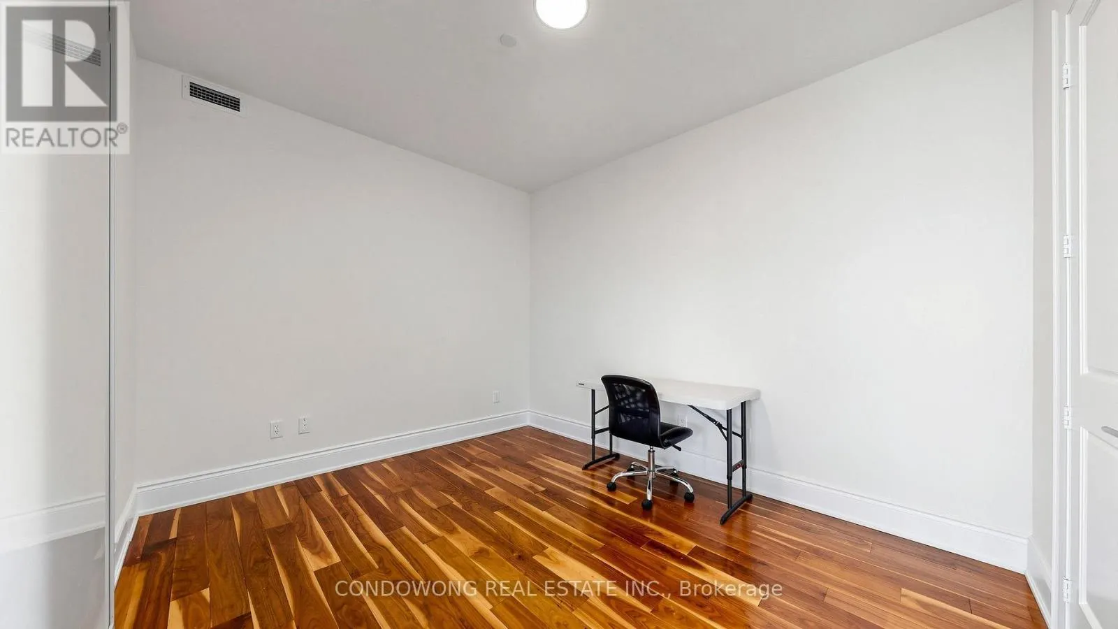 7507 - 388 YONGE STREET