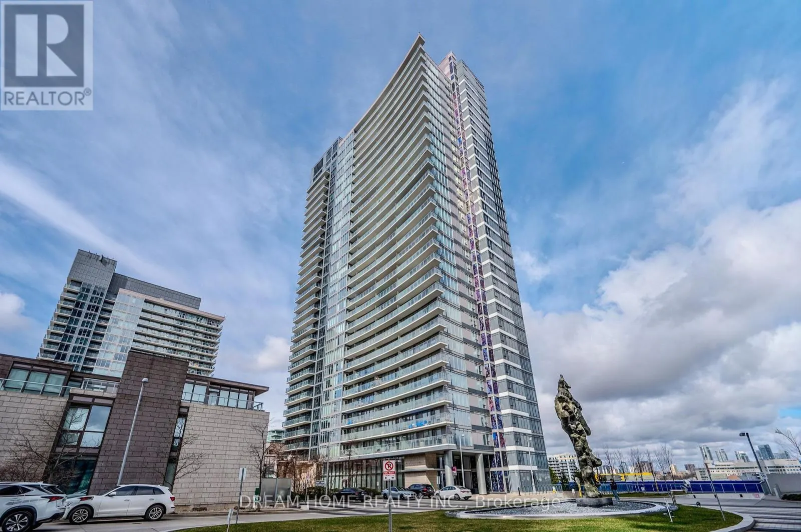 2608 - 121 MCMAHON DRIVE