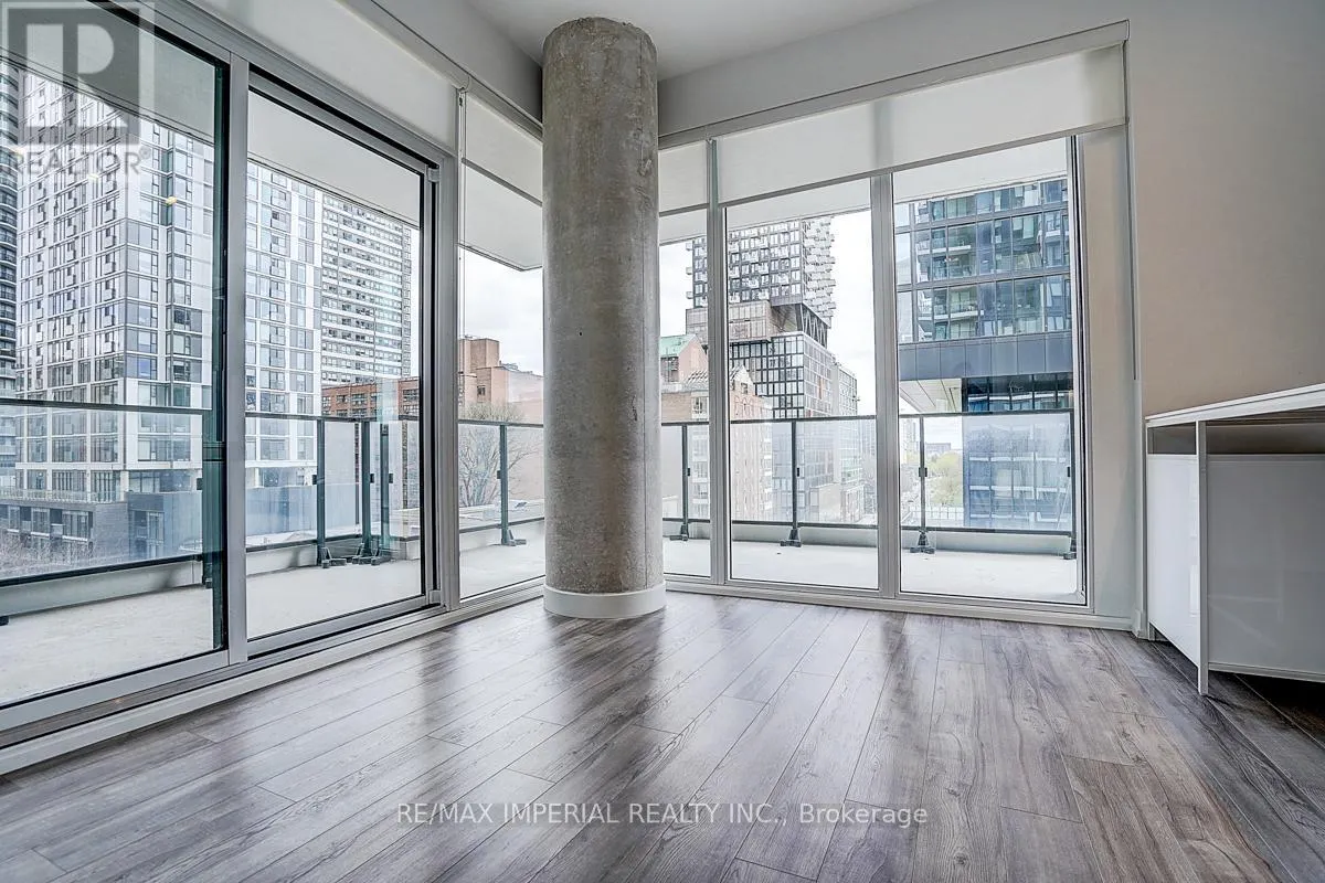 710 - 77 SHUTER STREET