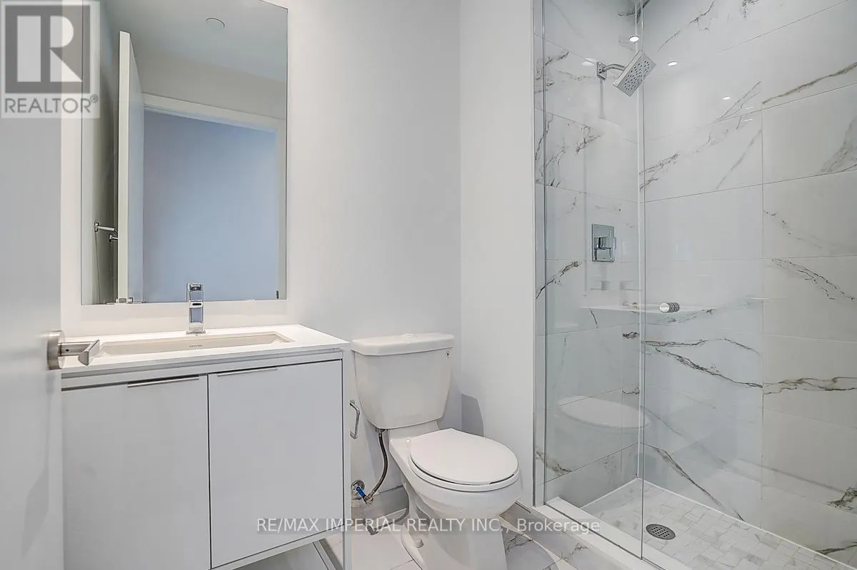 710 - 77 SHUTER STREET