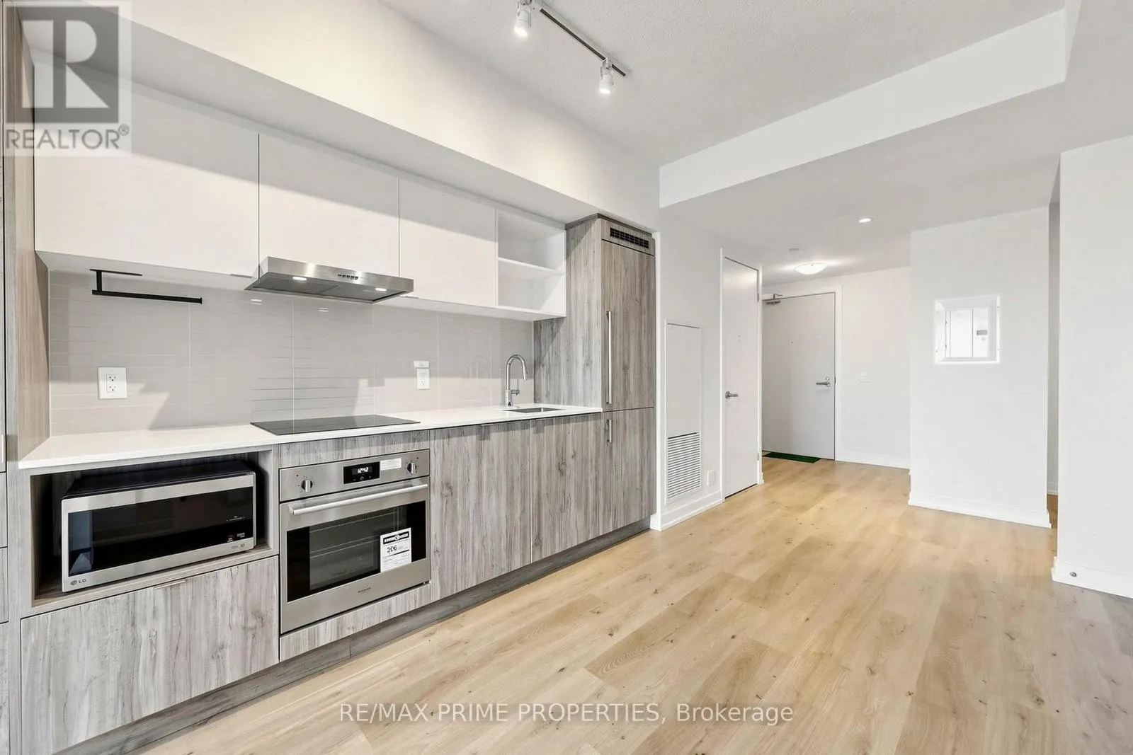 4302 - 138 DOWNES STREET