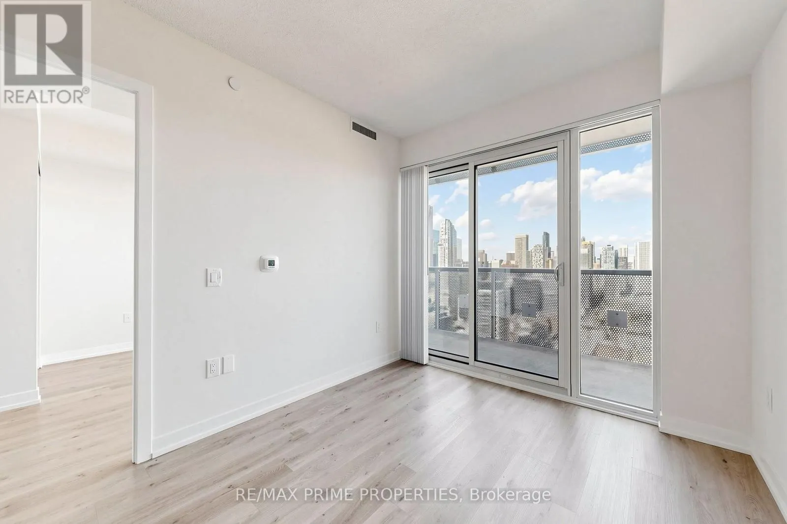 4302 - 138 DOWNES STREET
