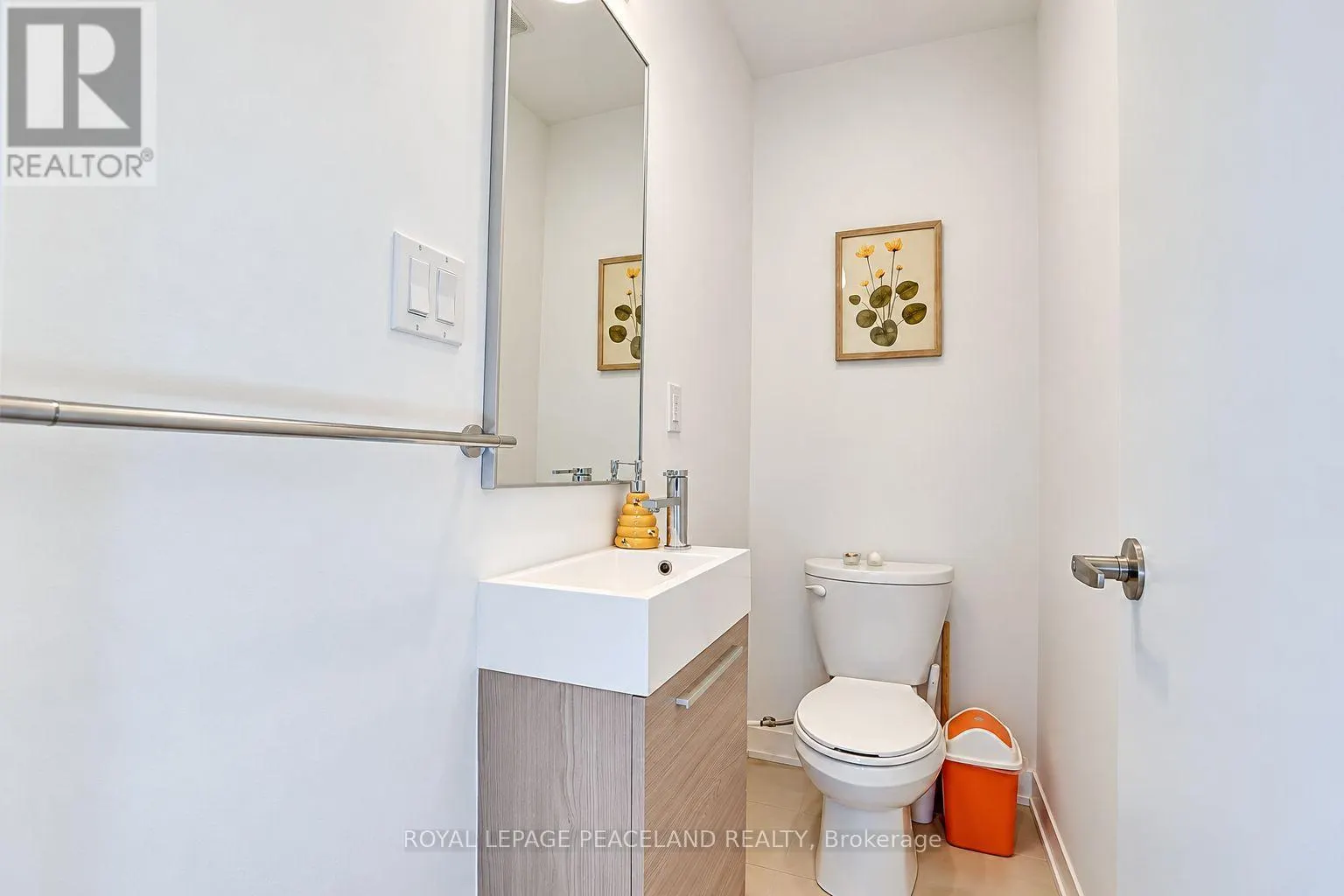 127 GREEN GARDENS BOULEVARD