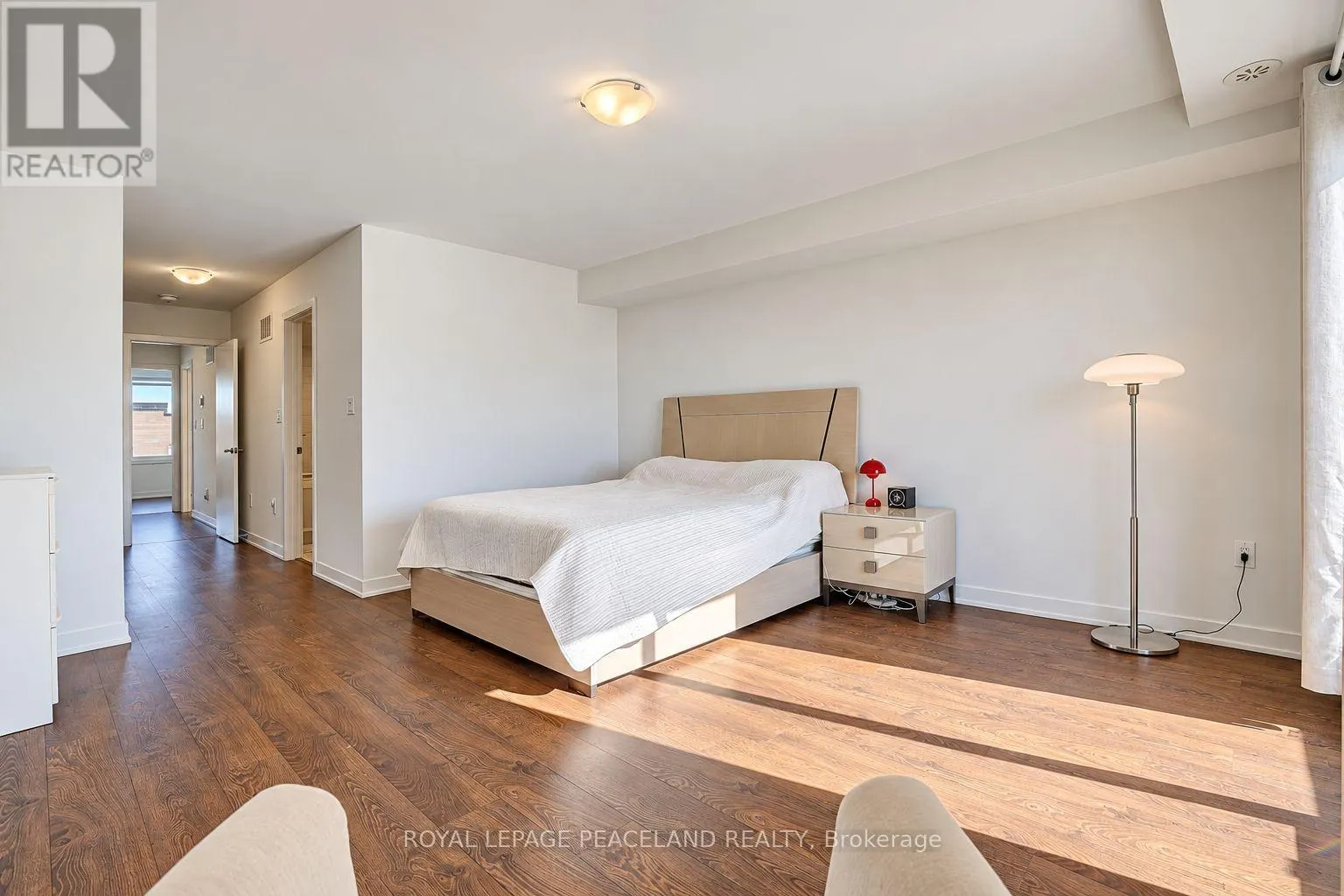 127 GREEN GARDENS BOULEVARD