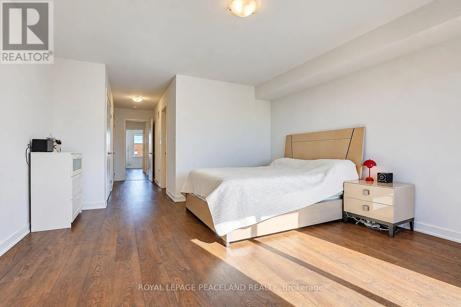 127 GREEN GARDENS BOULEVARD