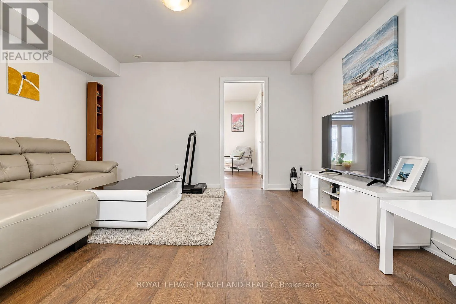 127 GREEN GARDENS BOULEVARD