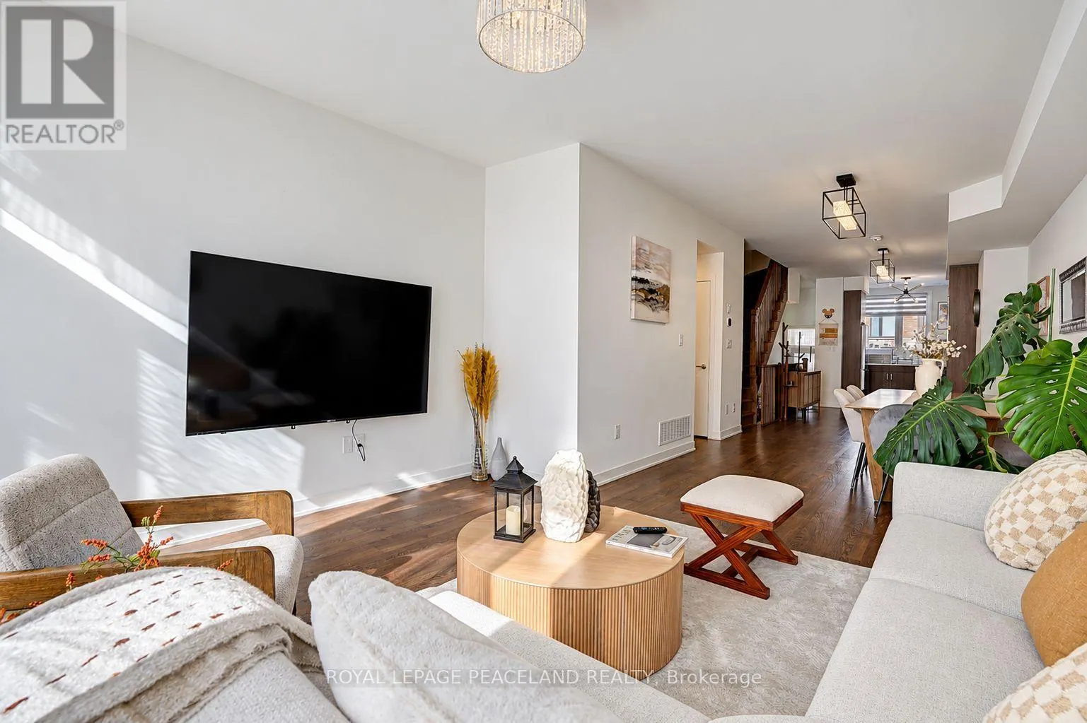 127 GREEN GARDENS BOULEVARD