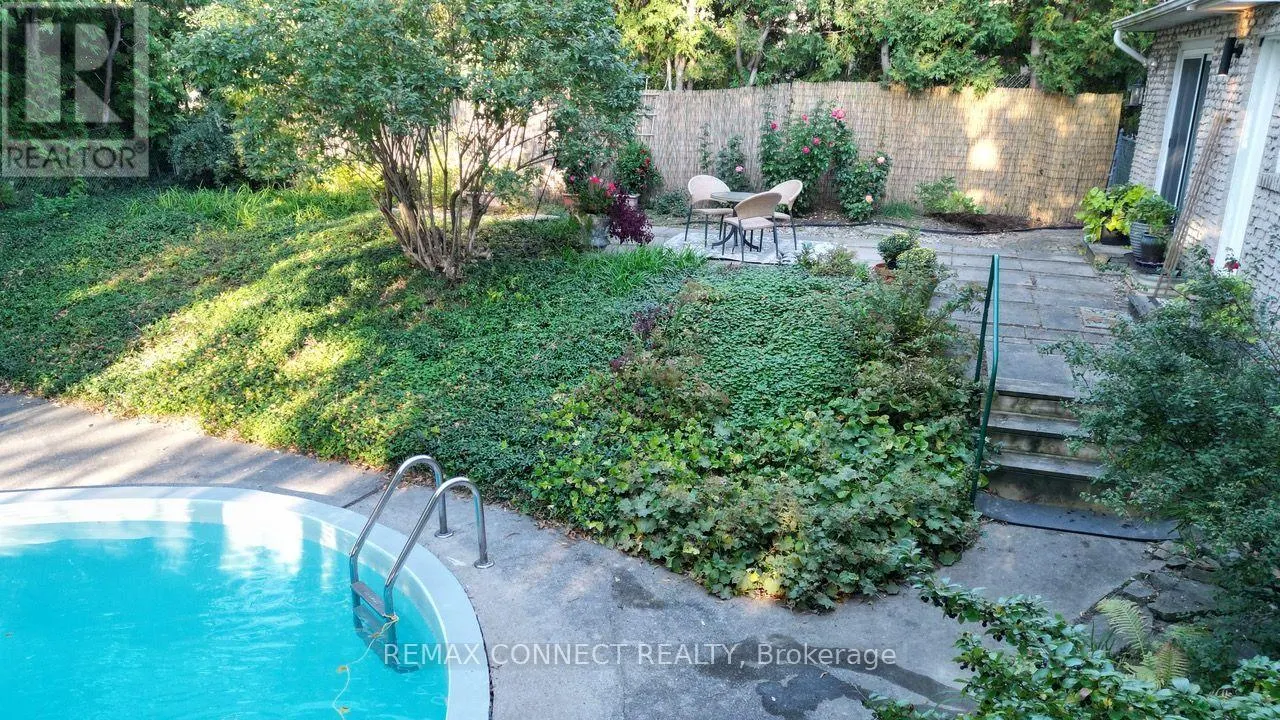 26 AVERDON CRESCENT