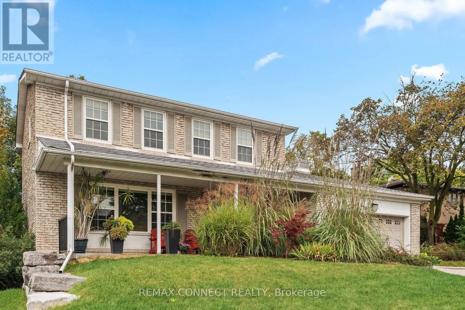 26 AVERDON CRESCENT