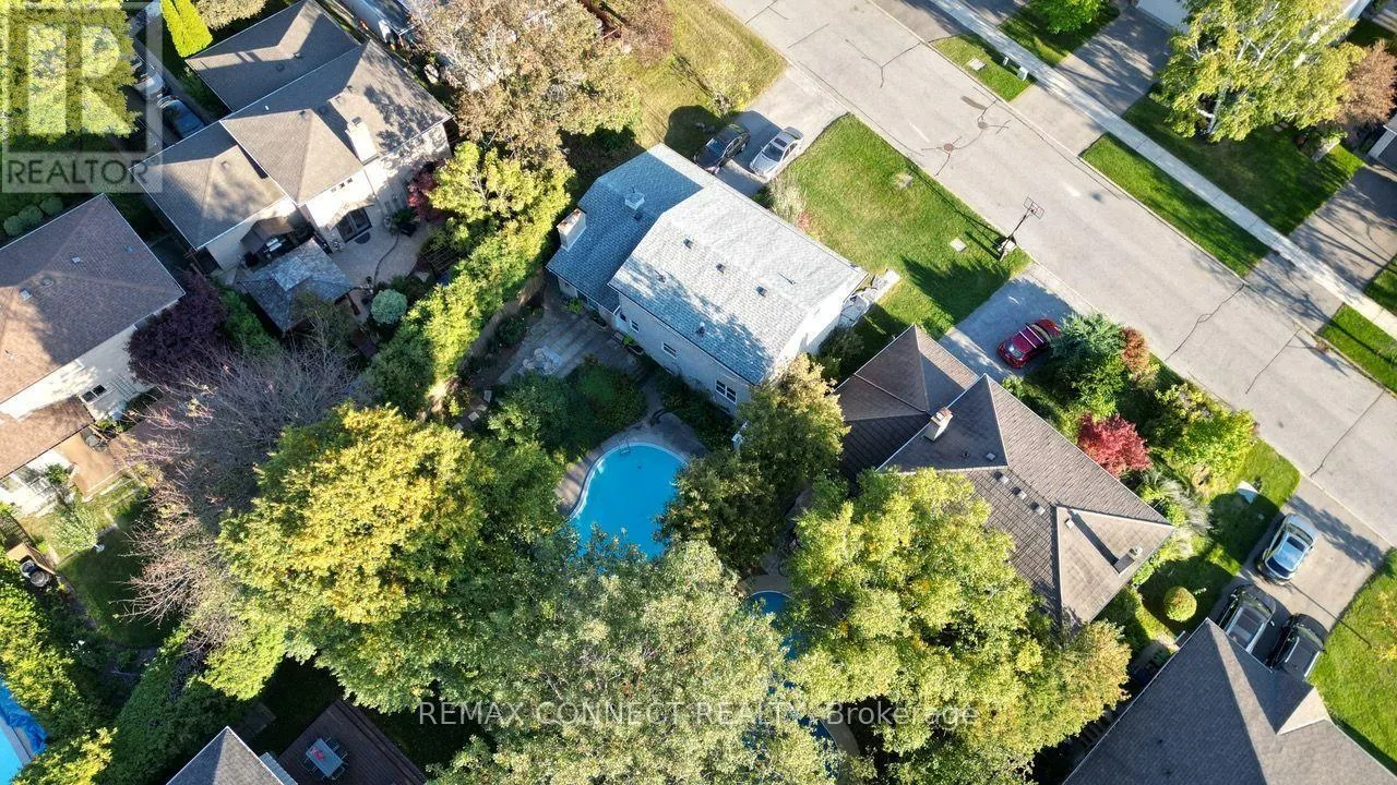 26 AVERDON CRESCENT