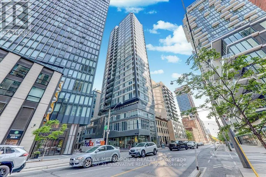 605 - 68 SHUTER STREET