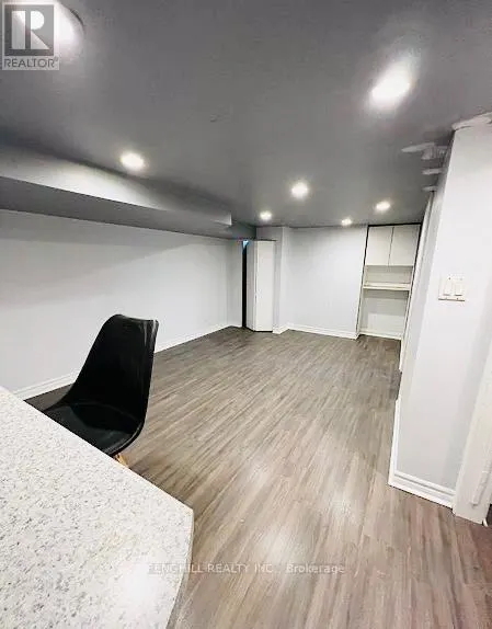 BSMT - 218 FINCH AVENUE E