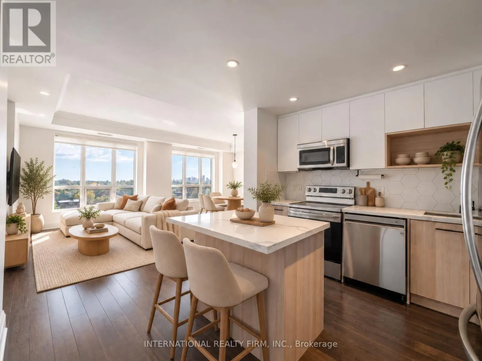 925 - 100 HARRISON GARDEN BOULEVARD