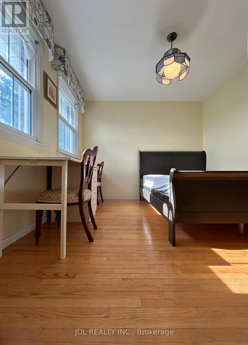 ONE BEDROOM 2ND FLOOR - 3 BUTTERFIELD DR DRIVE