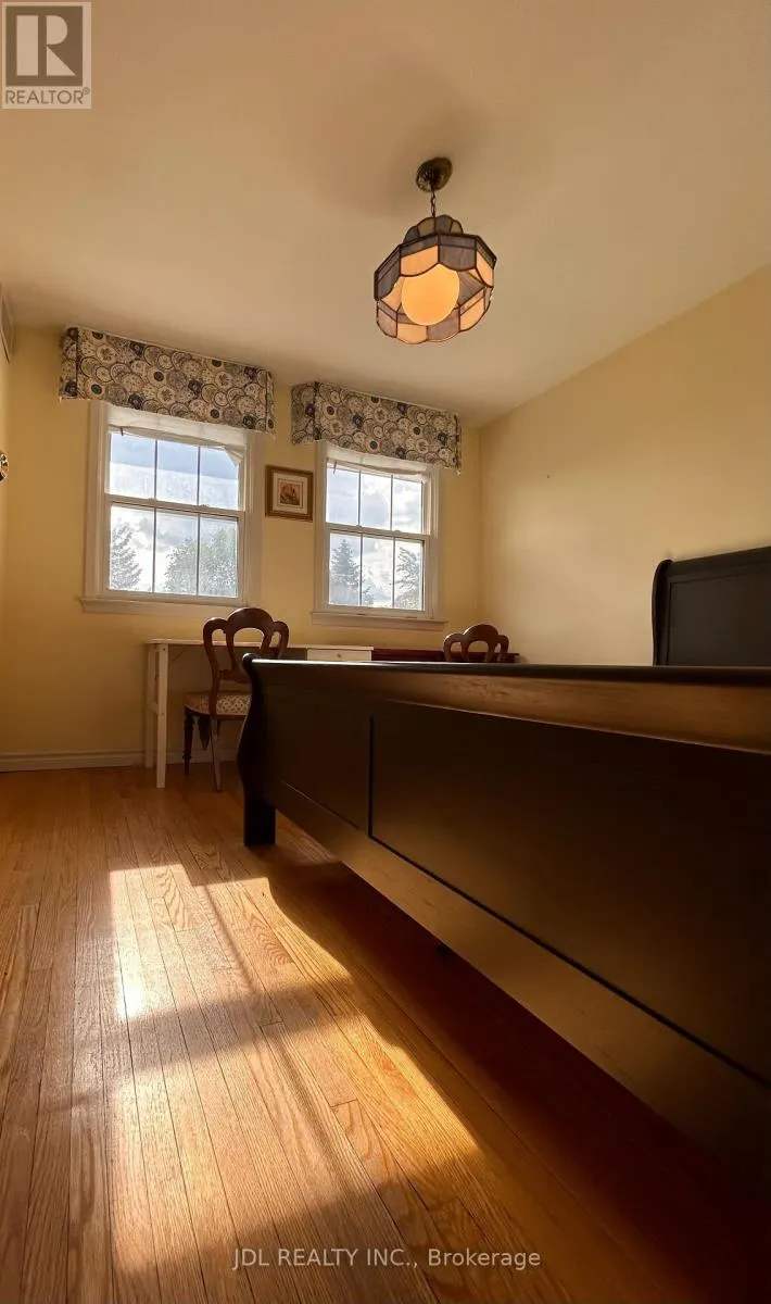 ONE BEDROOM 2ND FLOOR - 3 BUTTERFIELD DR DRIVE