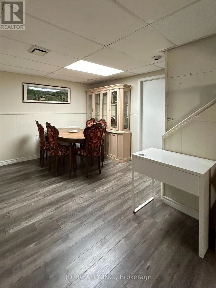 ONE MASTER BEDROOM BSMT - 3 BUTTERFIELD DR DRIVE