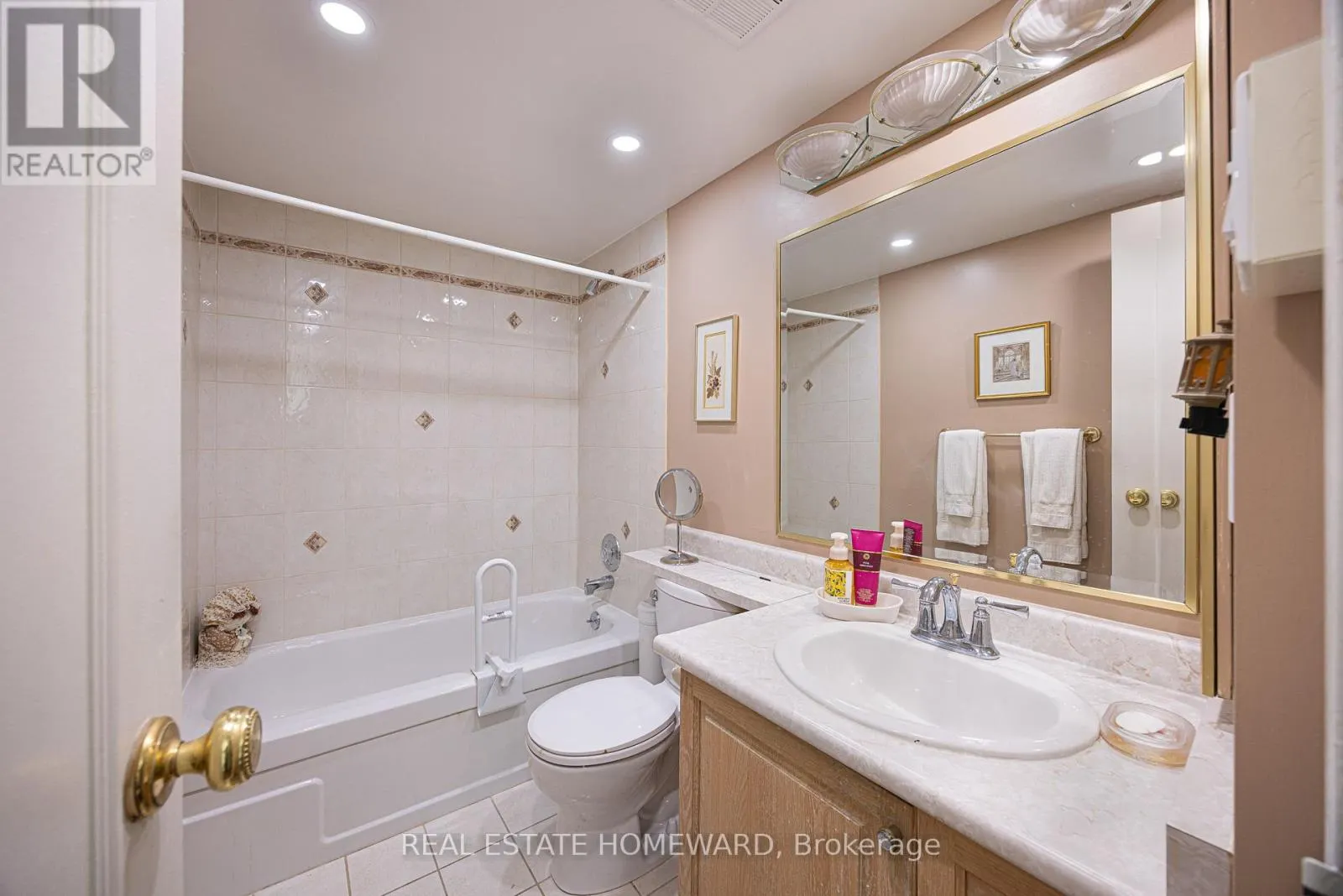 1007 - 3303 DON MILLS ROAD