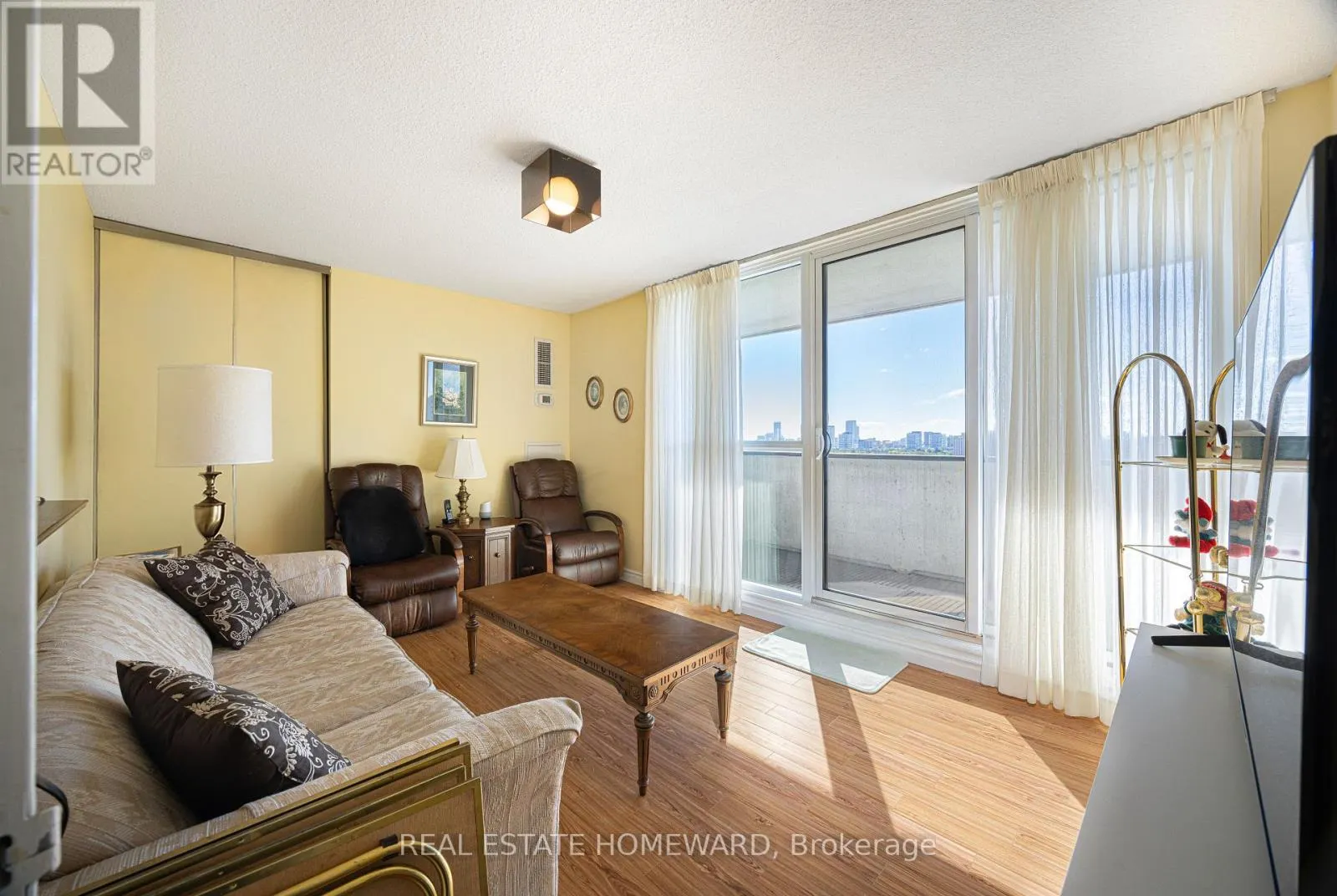 1007 - 3303 DON MILLS ROAD