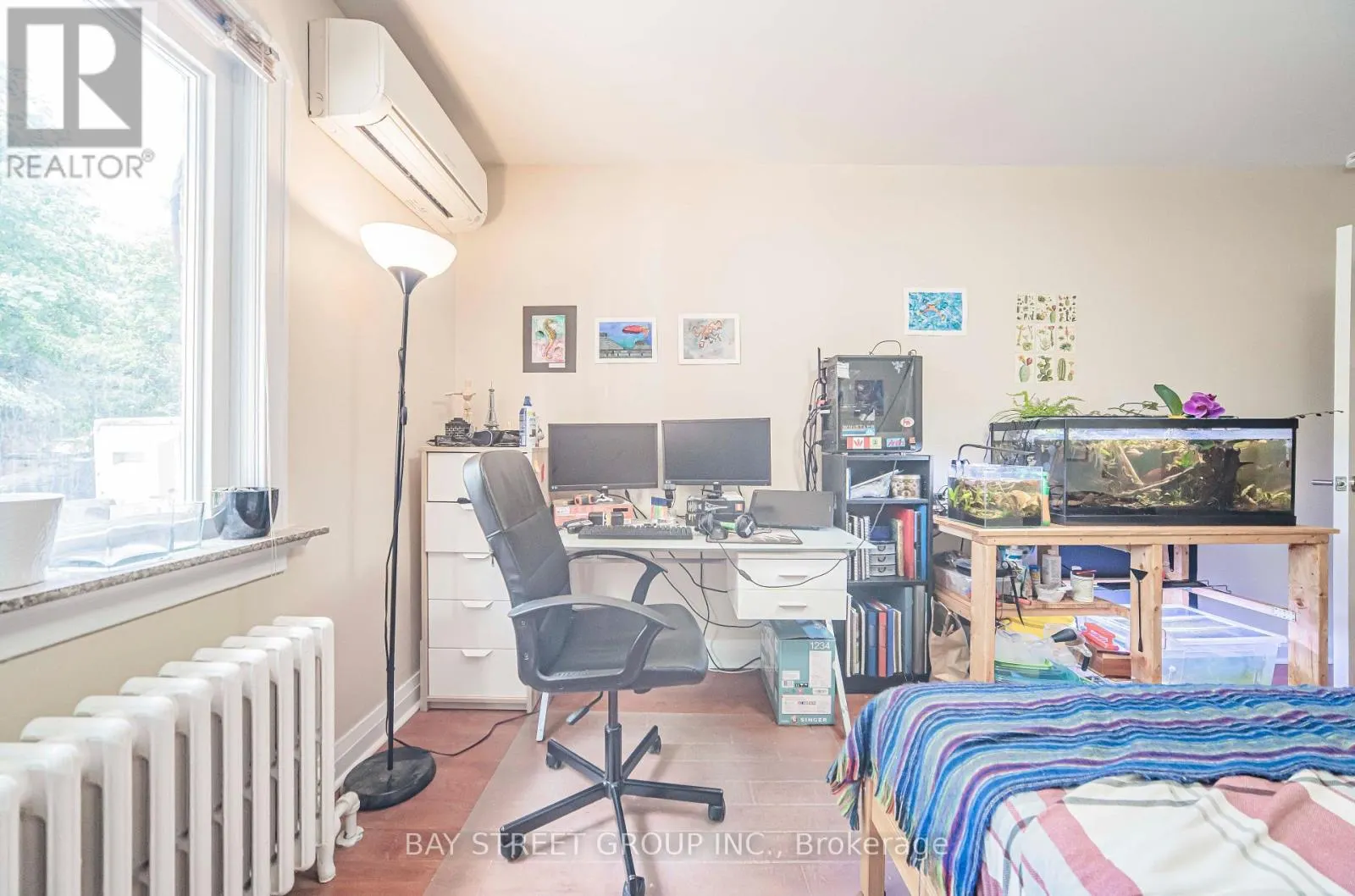 65 SPADINA ROAD