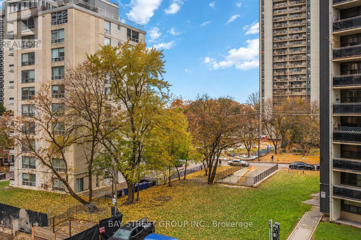 316 - 120 BROADWAY AVENUE
