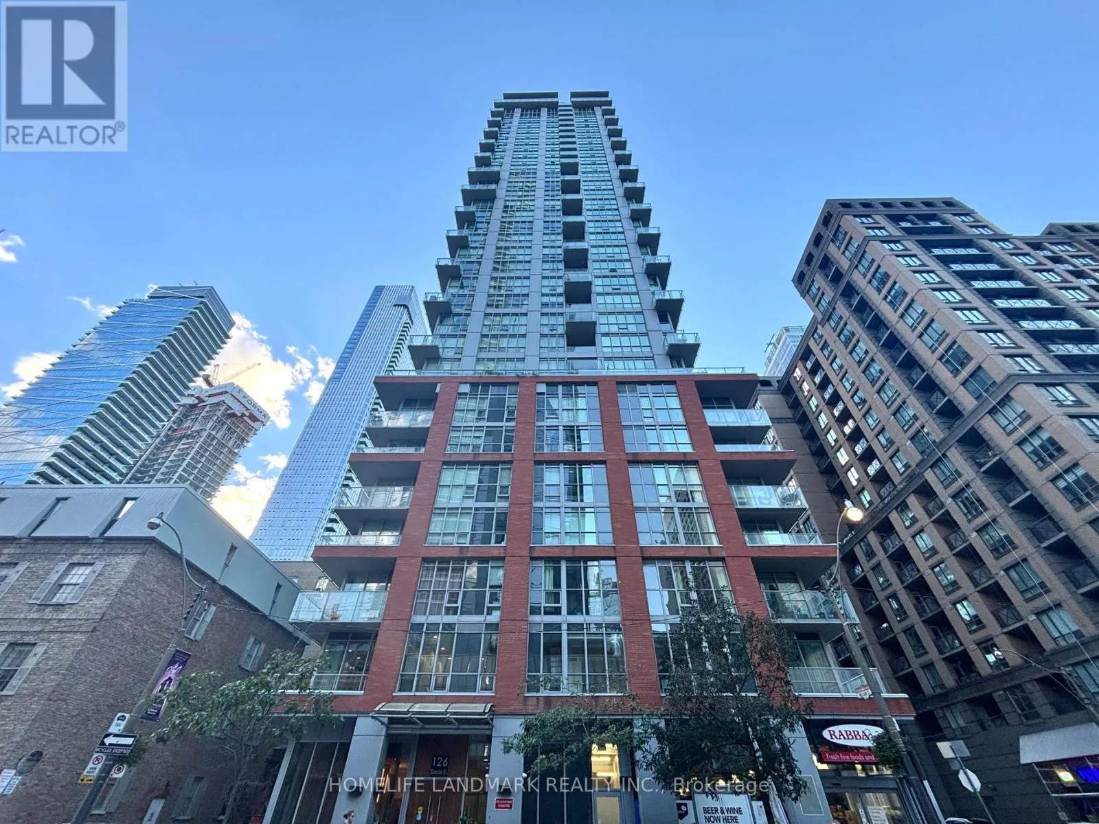 3306 - 126 SIMCOE STREET