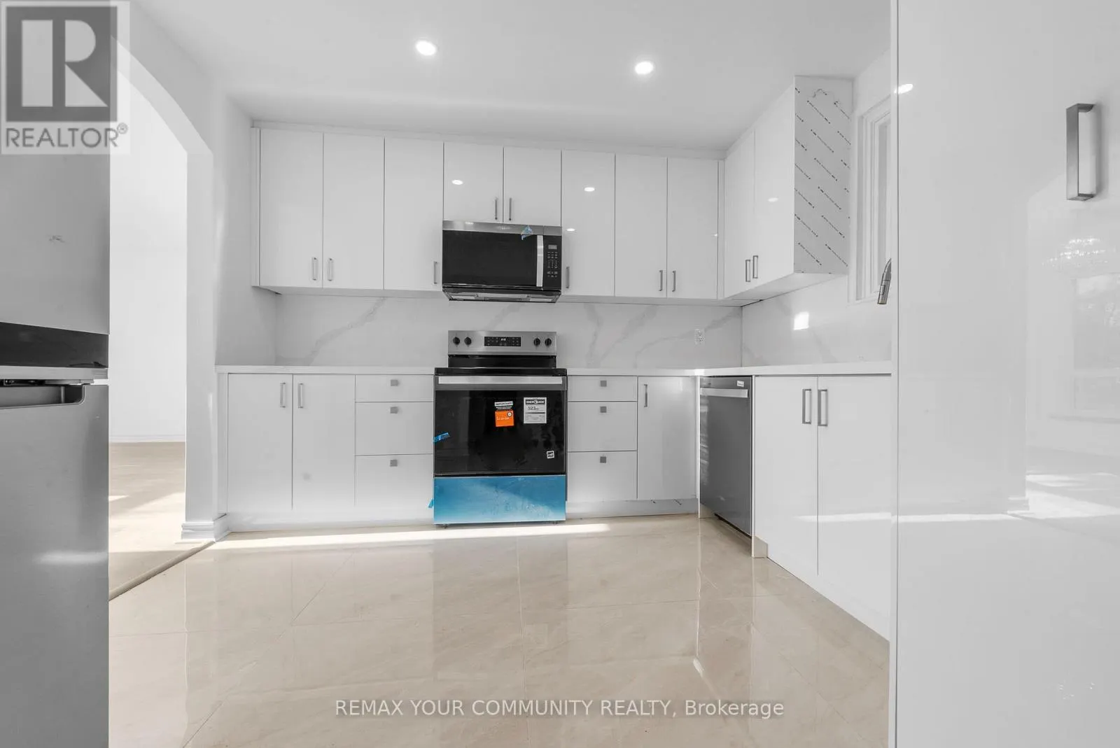2 LISBURN CRESCENT