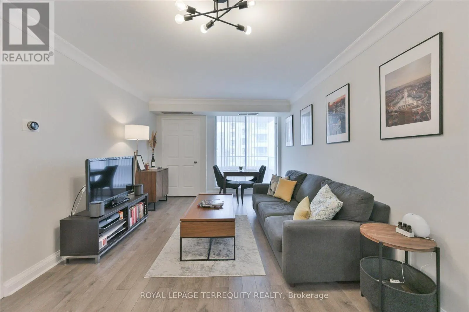 1508 - 35 EMPRESS AVENUE
