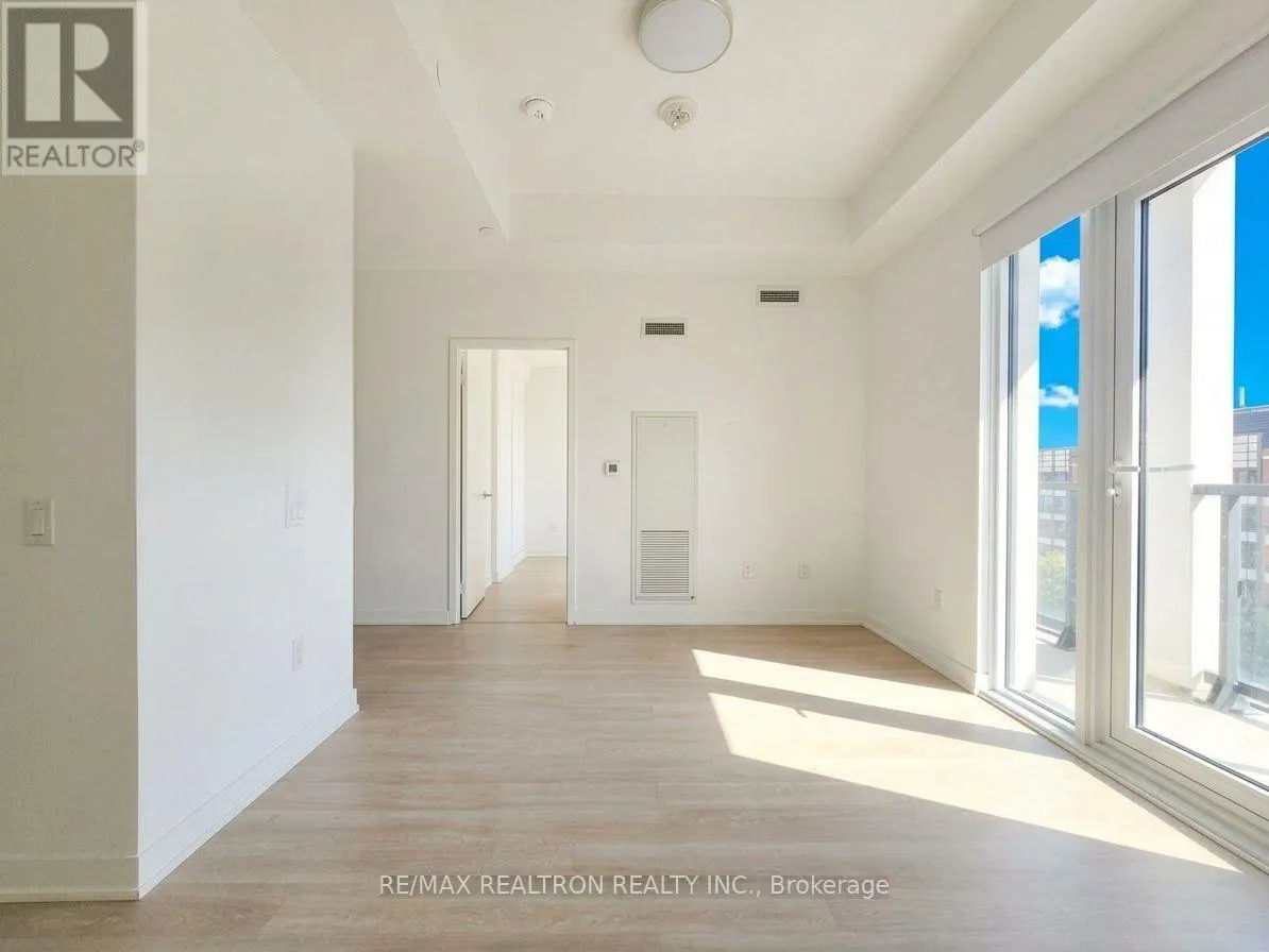 541 - 500 WILSON AVENUE