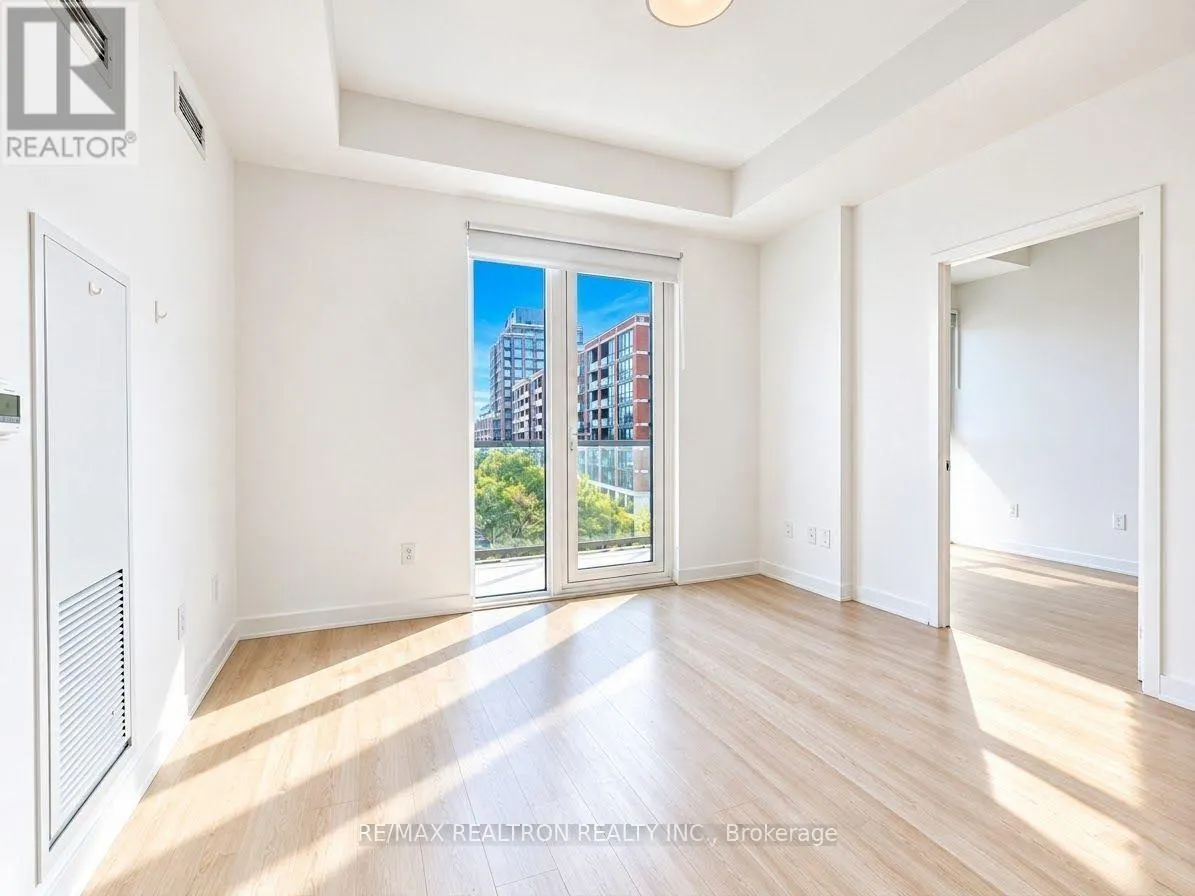 541 - 500 WILSON AVENUE