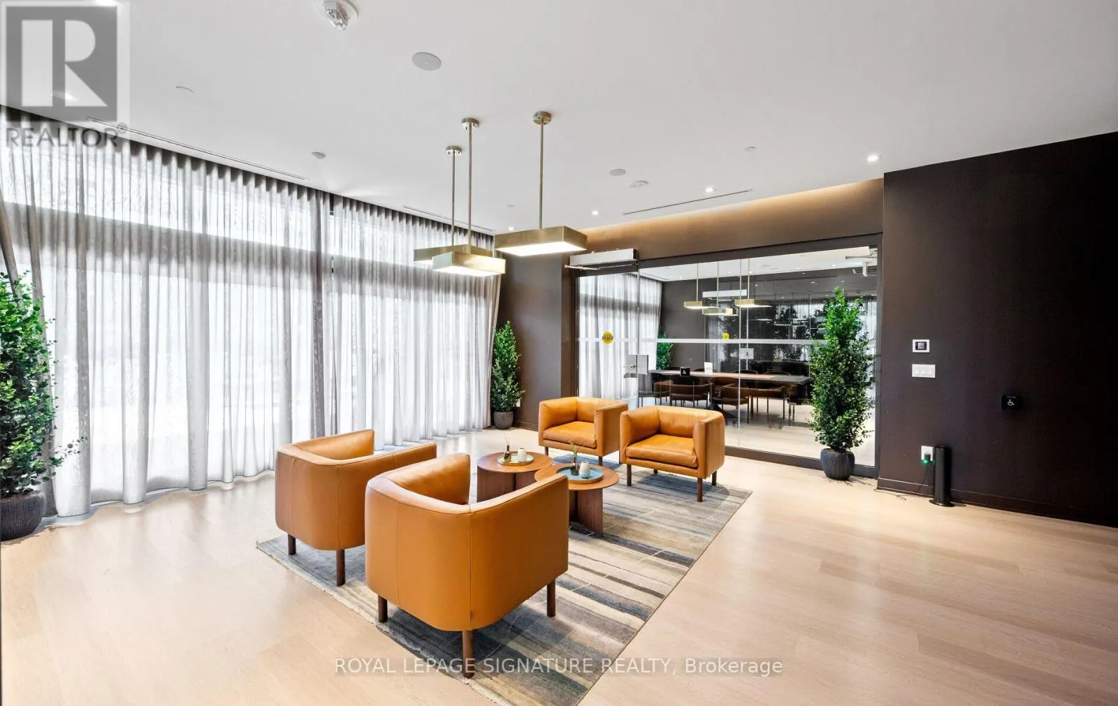 1407 - 10 DEERLICK COURT