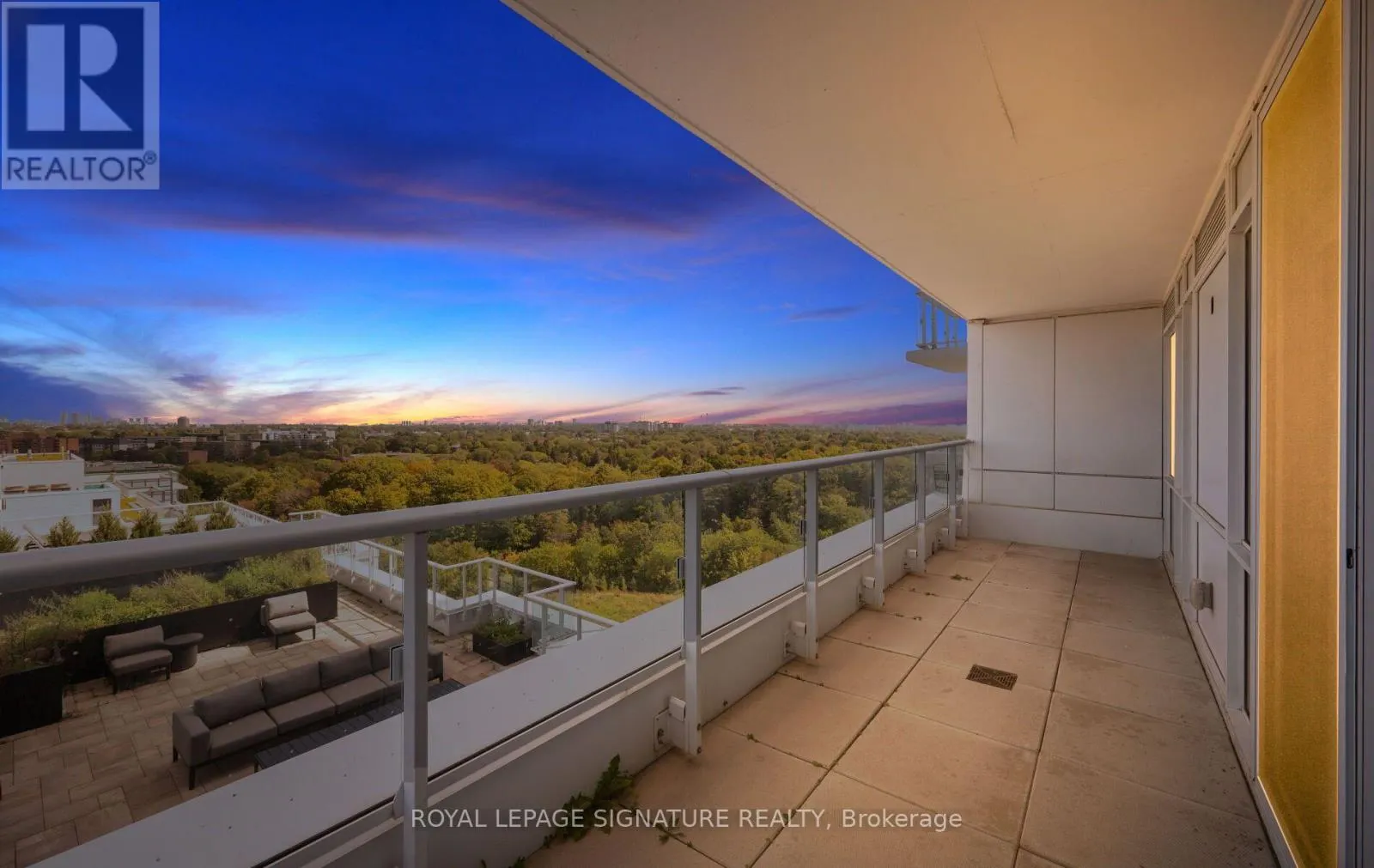 1407 - 10 DEERLICK COURT