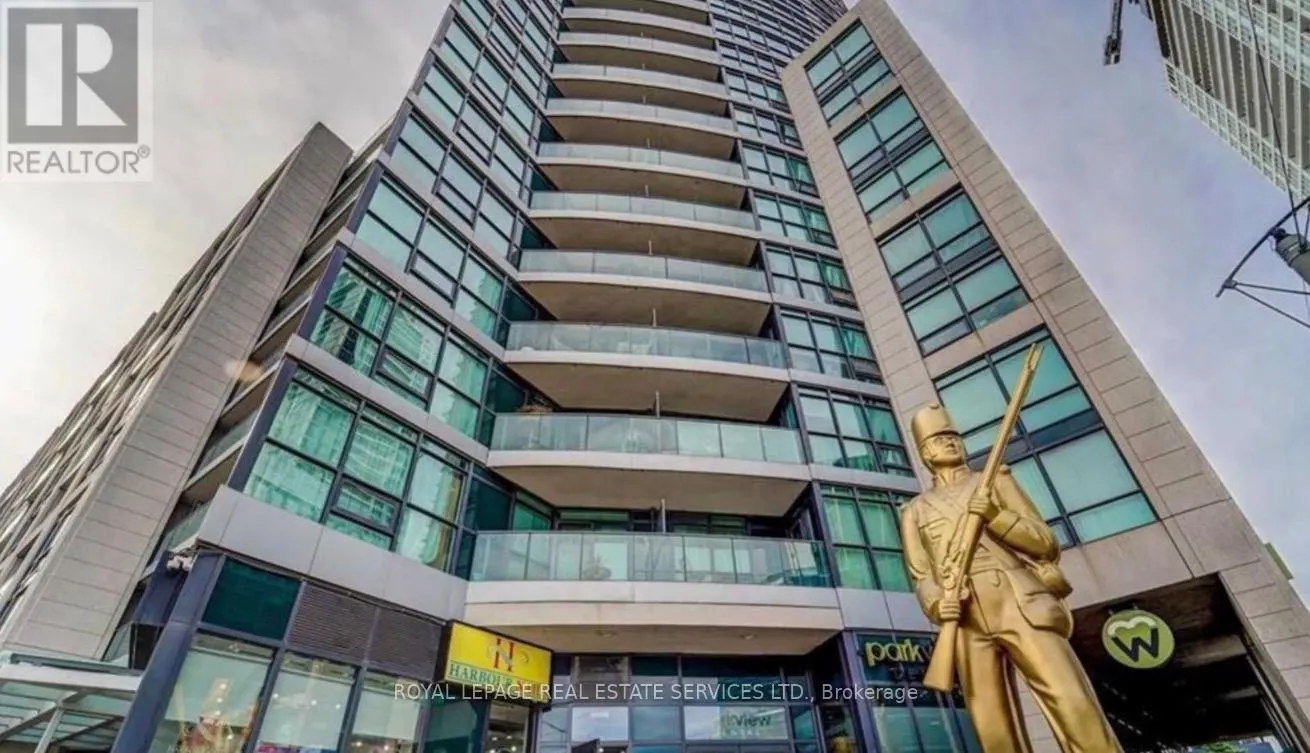 302 - 600 FLEET STREET
