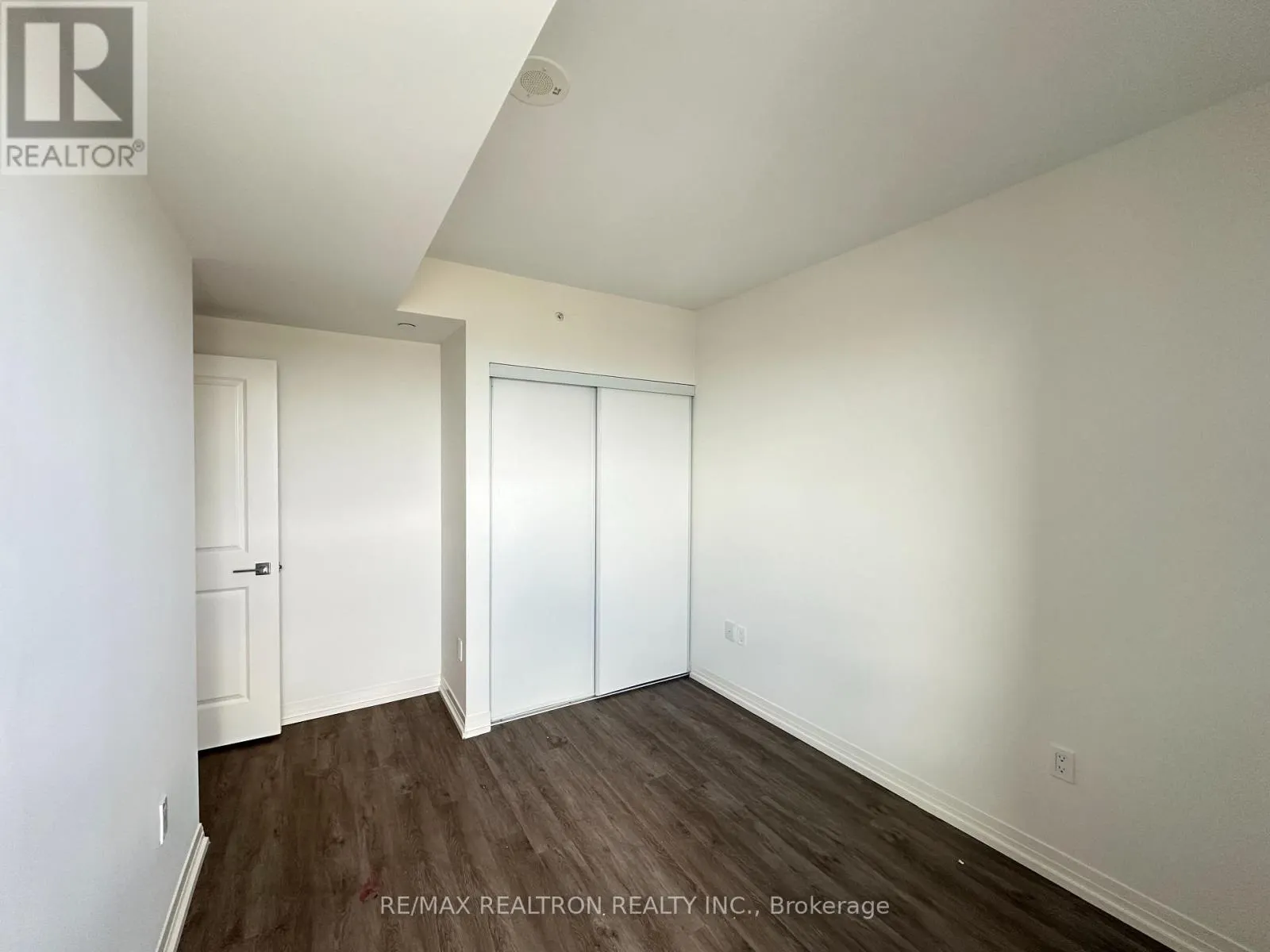 4513 - 251 JARVIS STREET