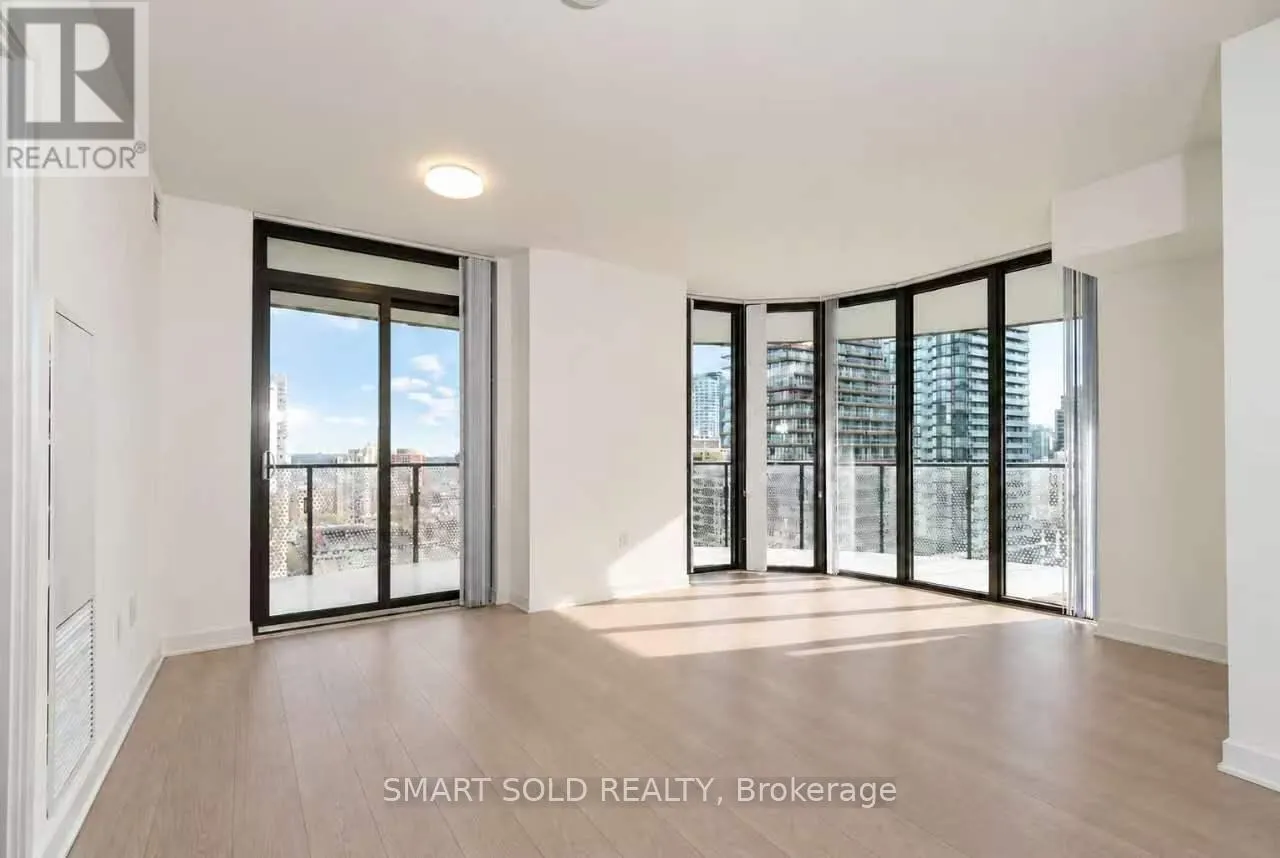 2002 - 11 WELLESLEY STREET W