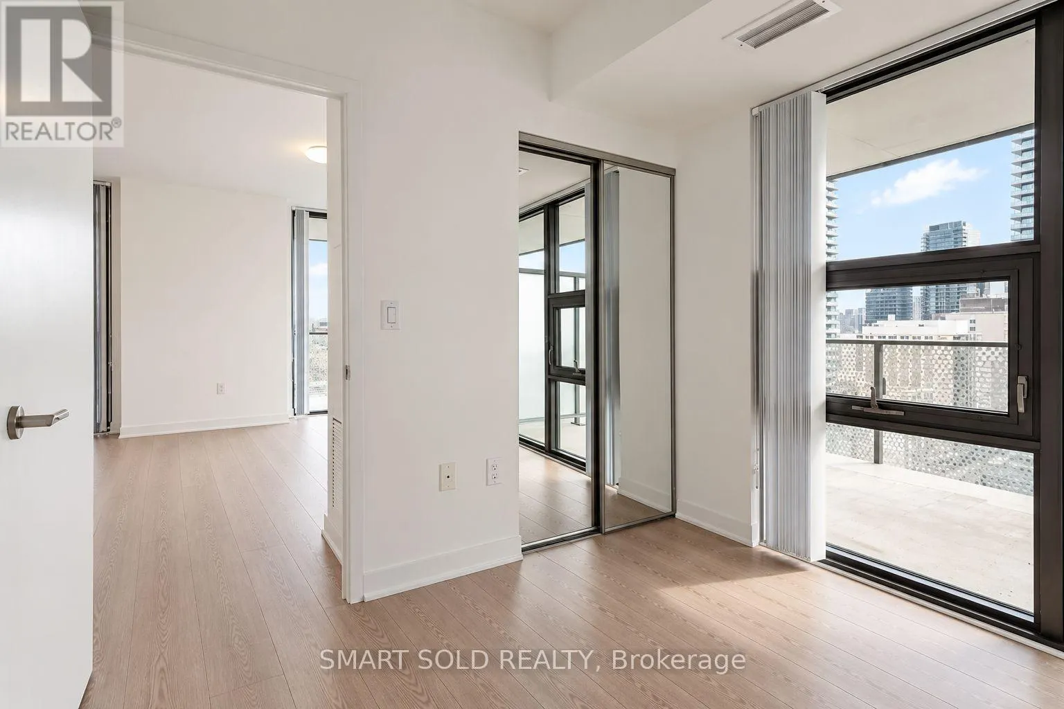 2002 - 11 WELLESLEY STREET W