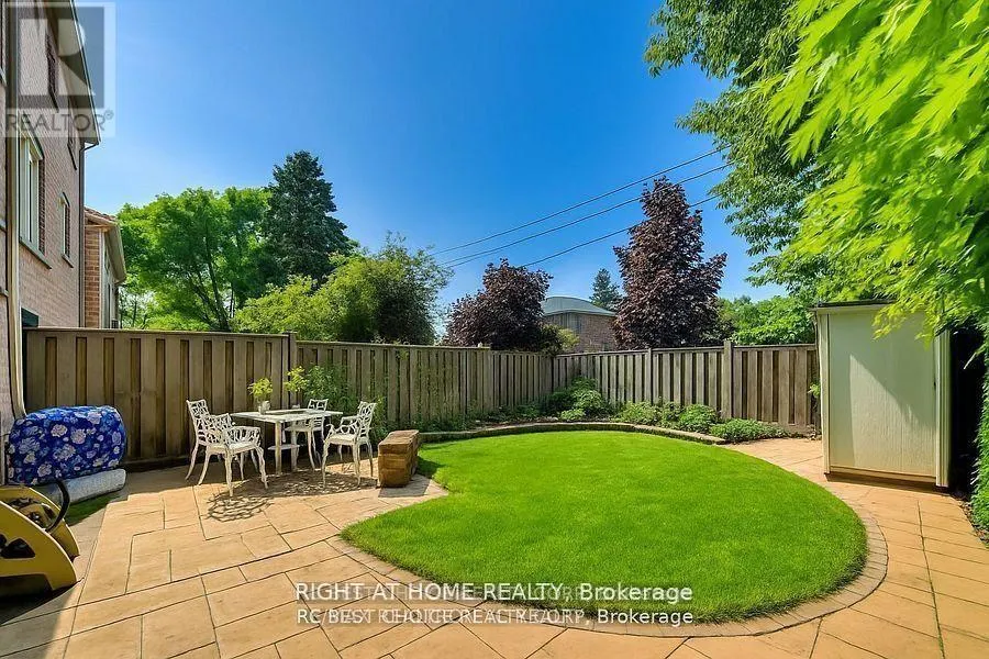 162B FINCH AVE. E. STREET